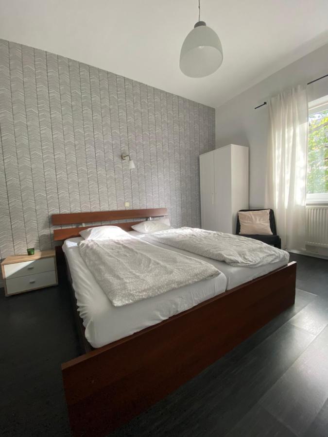 W28 / Beethoven Room П'єштяни Екстер'єр фото