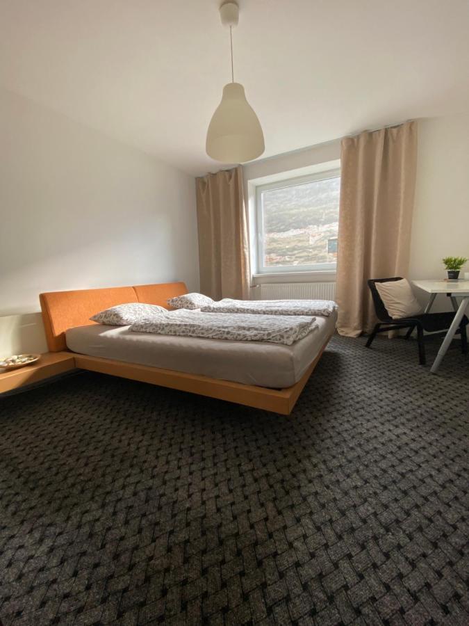 W28 / Beethoven Room П'єштяни Екстер'єр фото